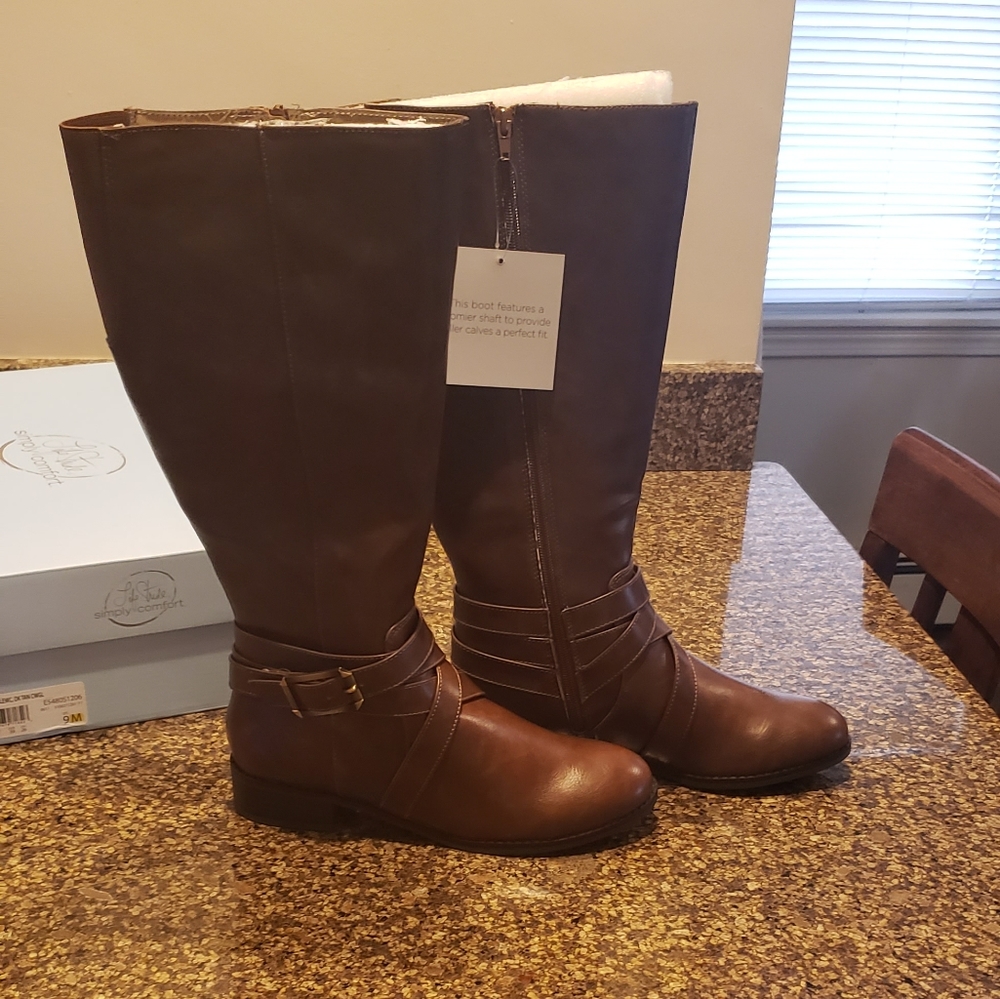Women's boots